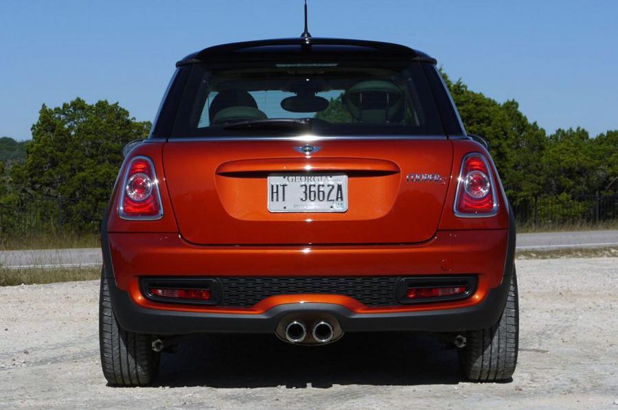  Mini Cooper S 2011 года  (фото 5 из 71)